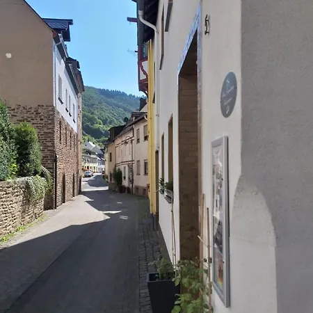 Haus Engelskrug Senheim Buitenkant foto